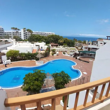 Apartment Geranios *